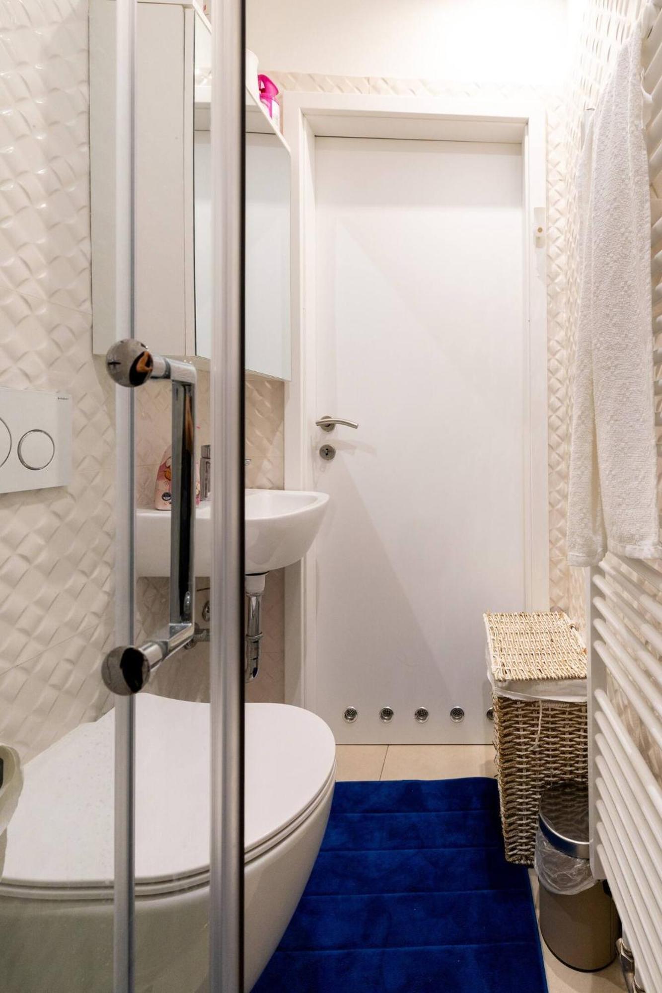 Apartment Vienna Near Metro - Netflix - Free Wifi Luaran gambar