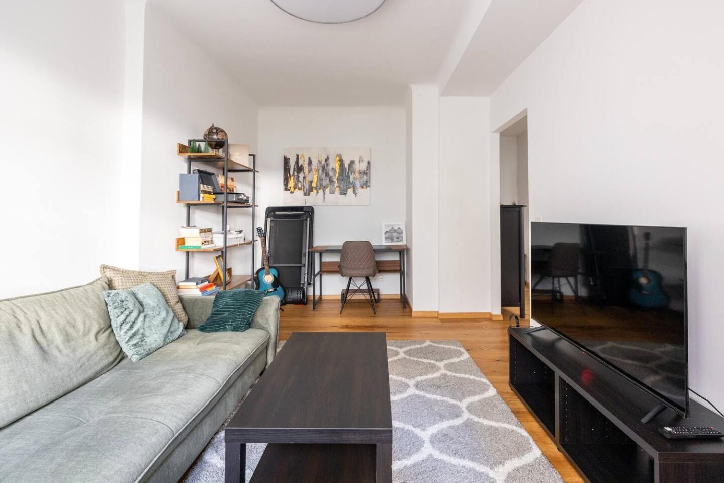 Apartment Vienna Near Metro - Netflix - Free Wifi Luaran gambar